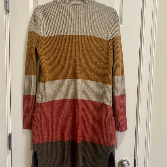 LOFT color block maxi sweater. Size Medium - Picture 2 of 4